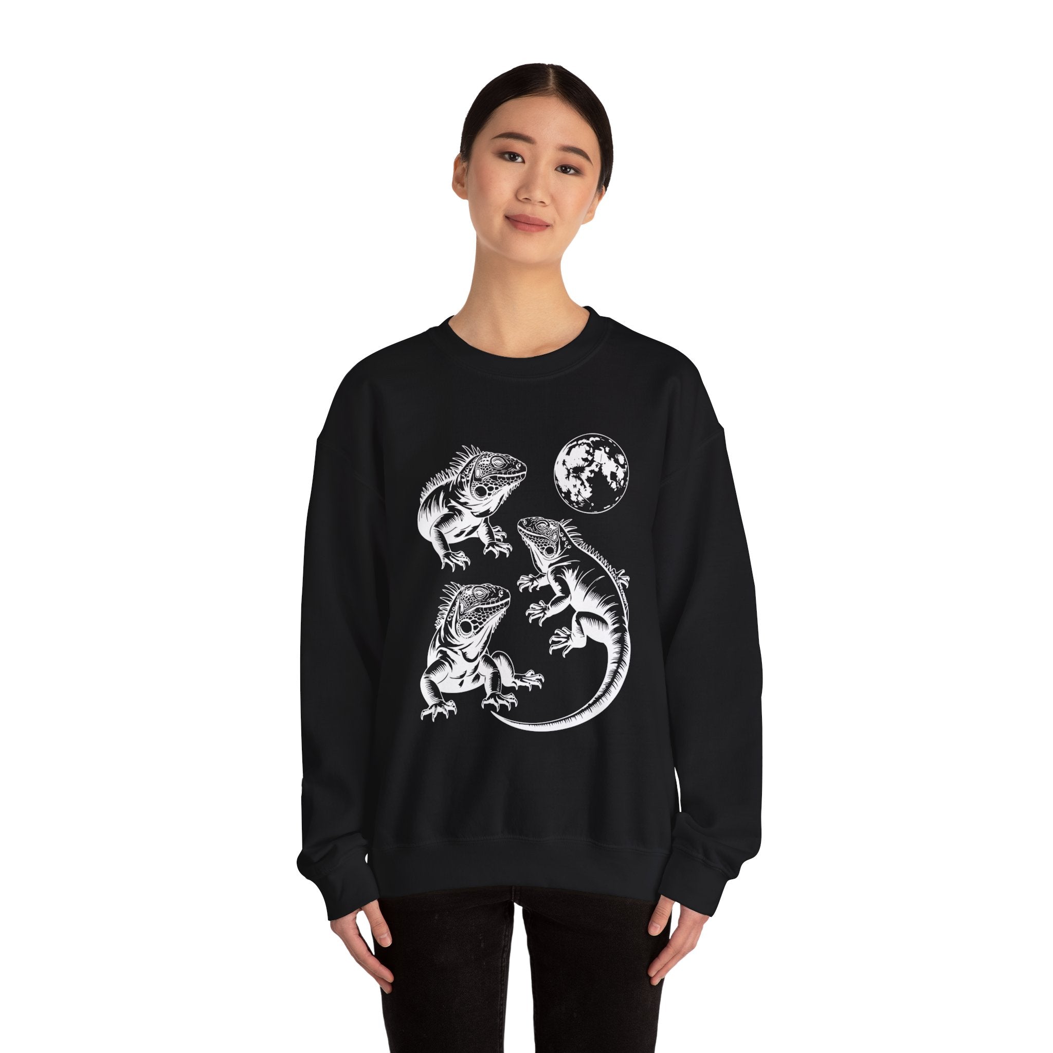 Iguana Line Art Sweatshirt - Iguana Lover Sweatshirt