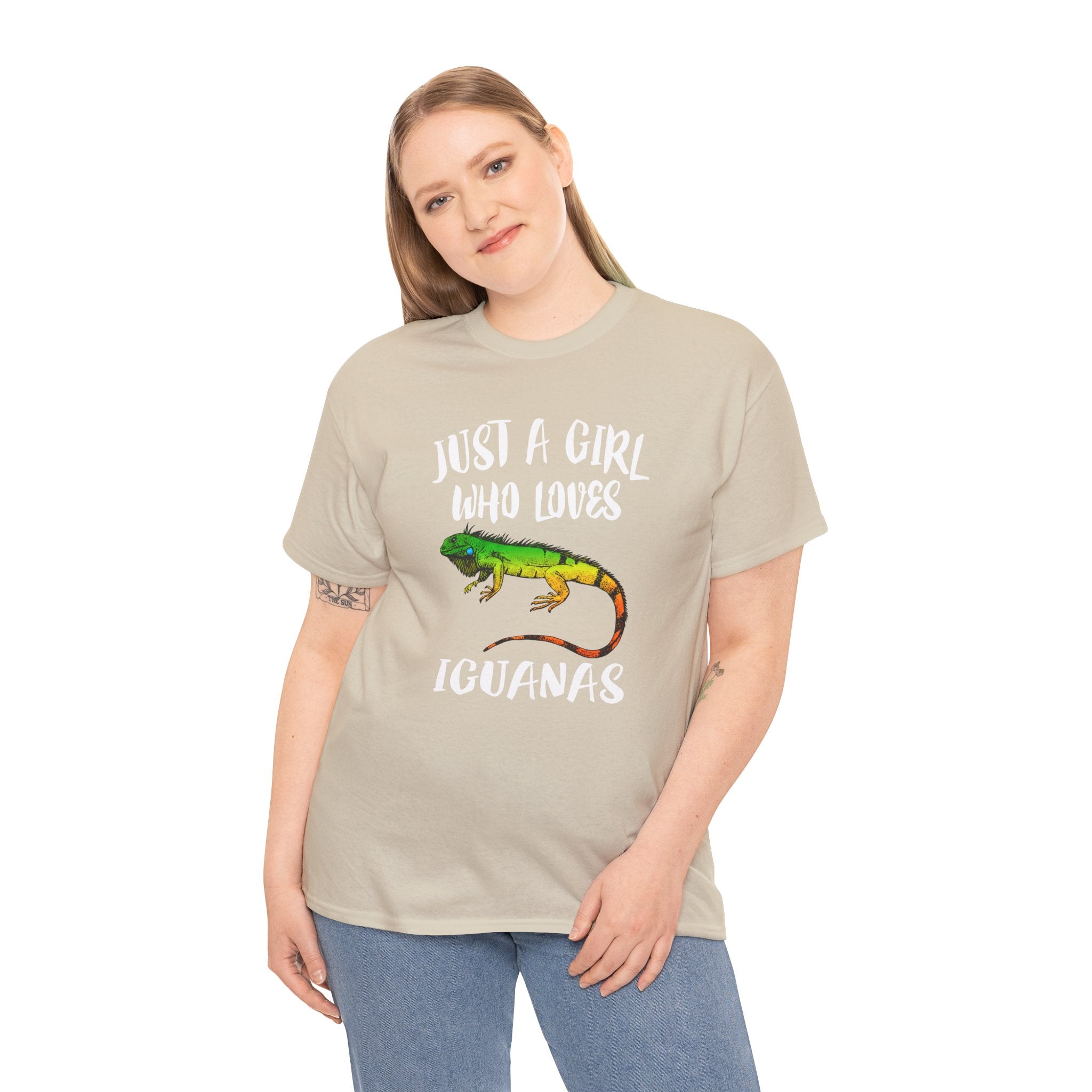 "Just A Girl Who Loves Iguanas" - Iguana Lover T-Shirt