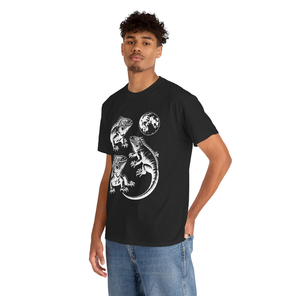 Iguana Line Art T-Shirt - Iguana Lover T-Shirt